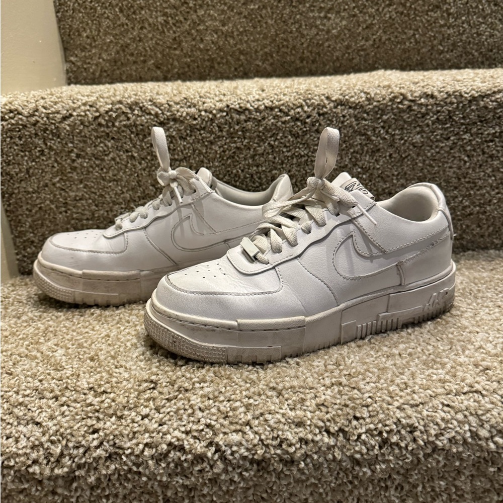 Nike Air Force 1 Flight